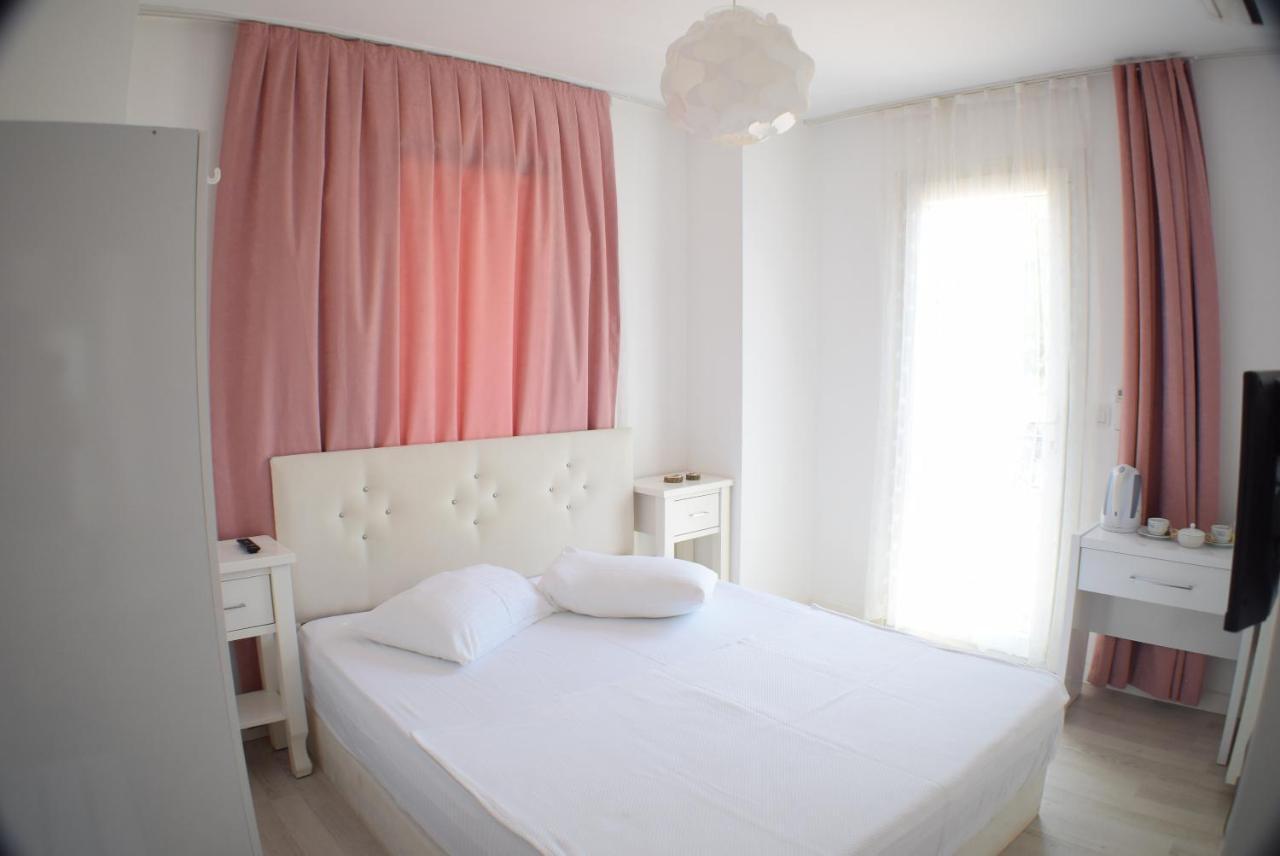 Forever Alacati Boutique Hotel (Adults Only) Εξωτερικό φωτογραφία