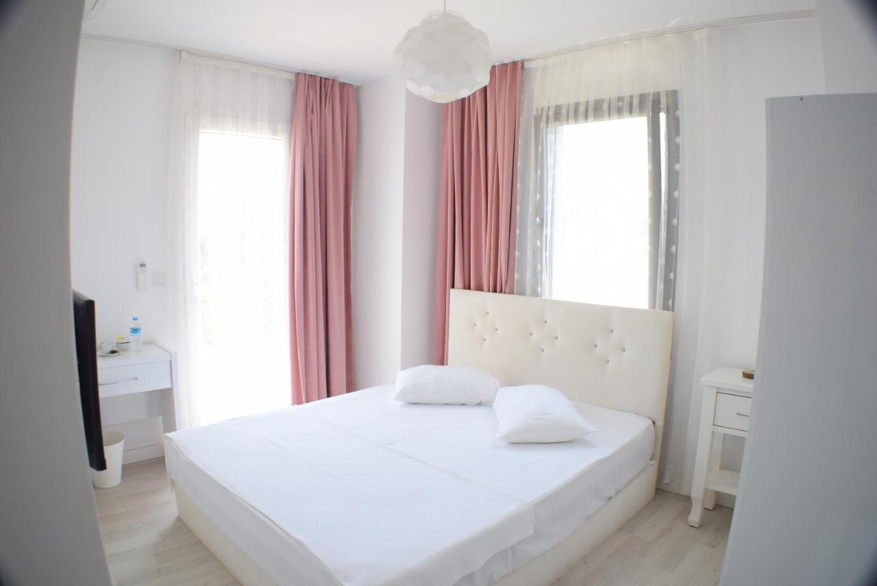 Forever Alacati Boutique Hotel (Adults Only) Εξωτερικό φωτογραφία